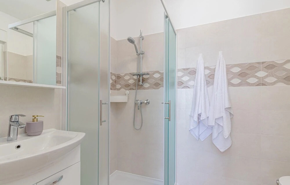 Awesome Apartment in Medulin With 3 Bedrooms and Wifi