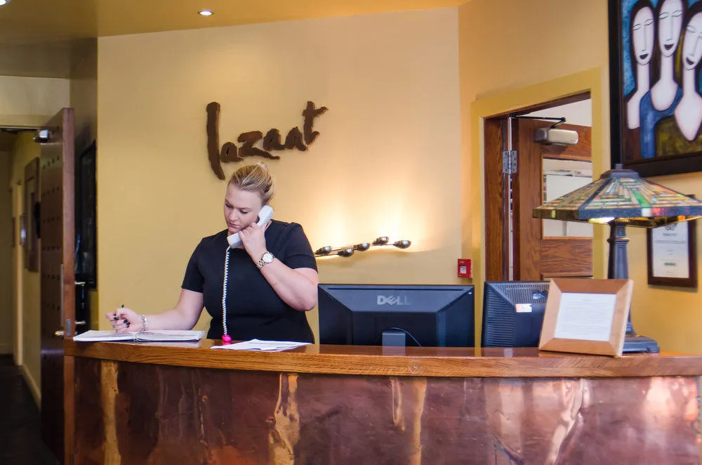 Lazaat Hotel