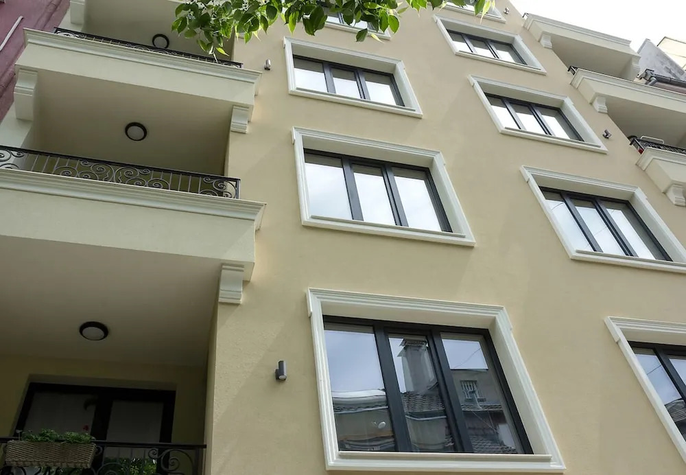 FM Luxury 2-BDR Apartment - Exclusive