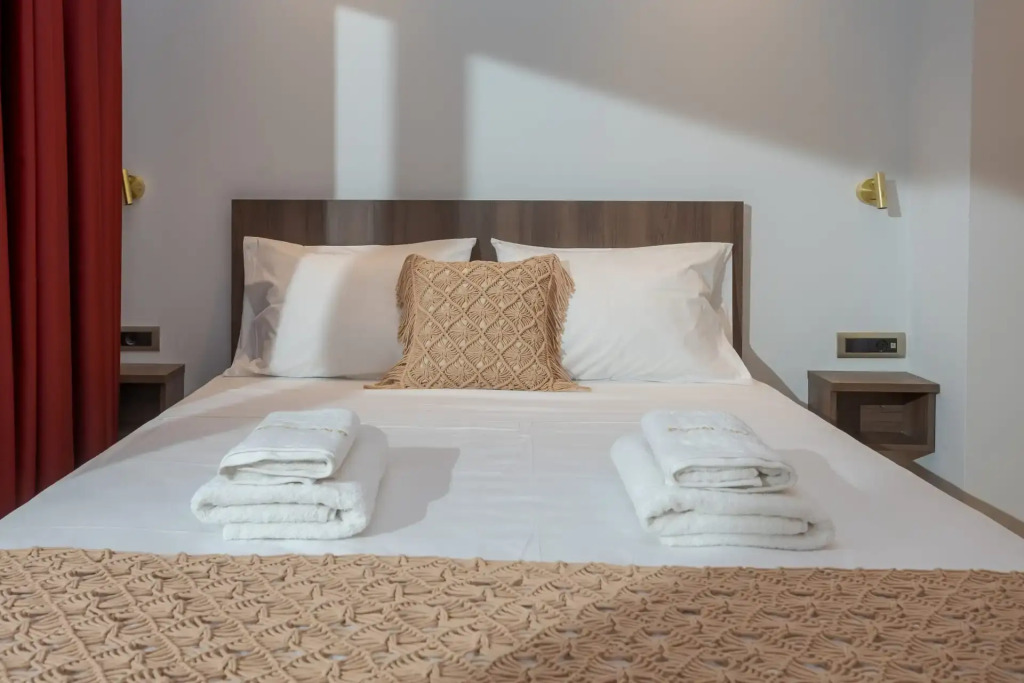 Royal Gold City Suites by Omilos Hotels