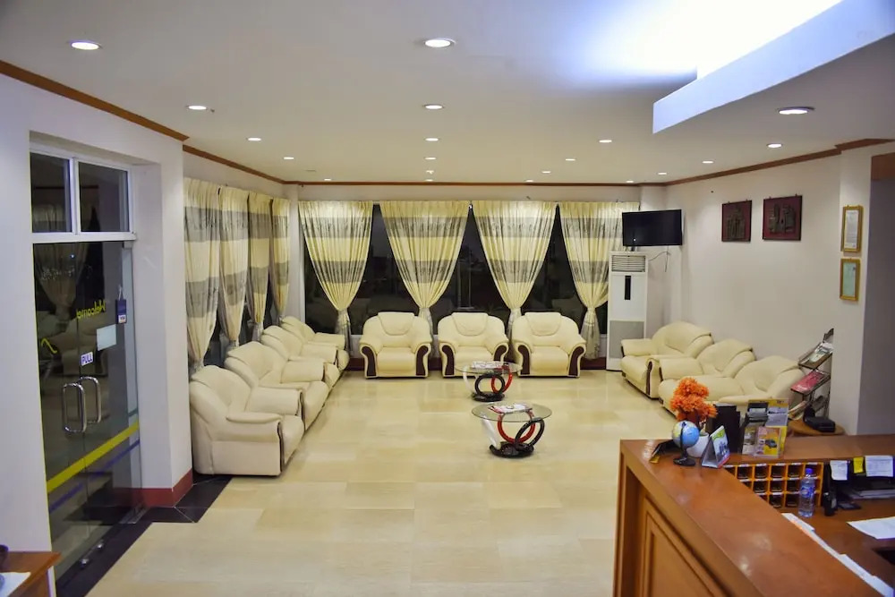 Shwe Poe Eain (1) Hotel