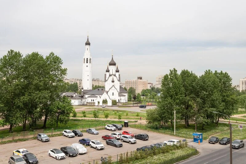 Апартаменты Квартирно на улице Антонова-Овсеенко, д.5, к. 2