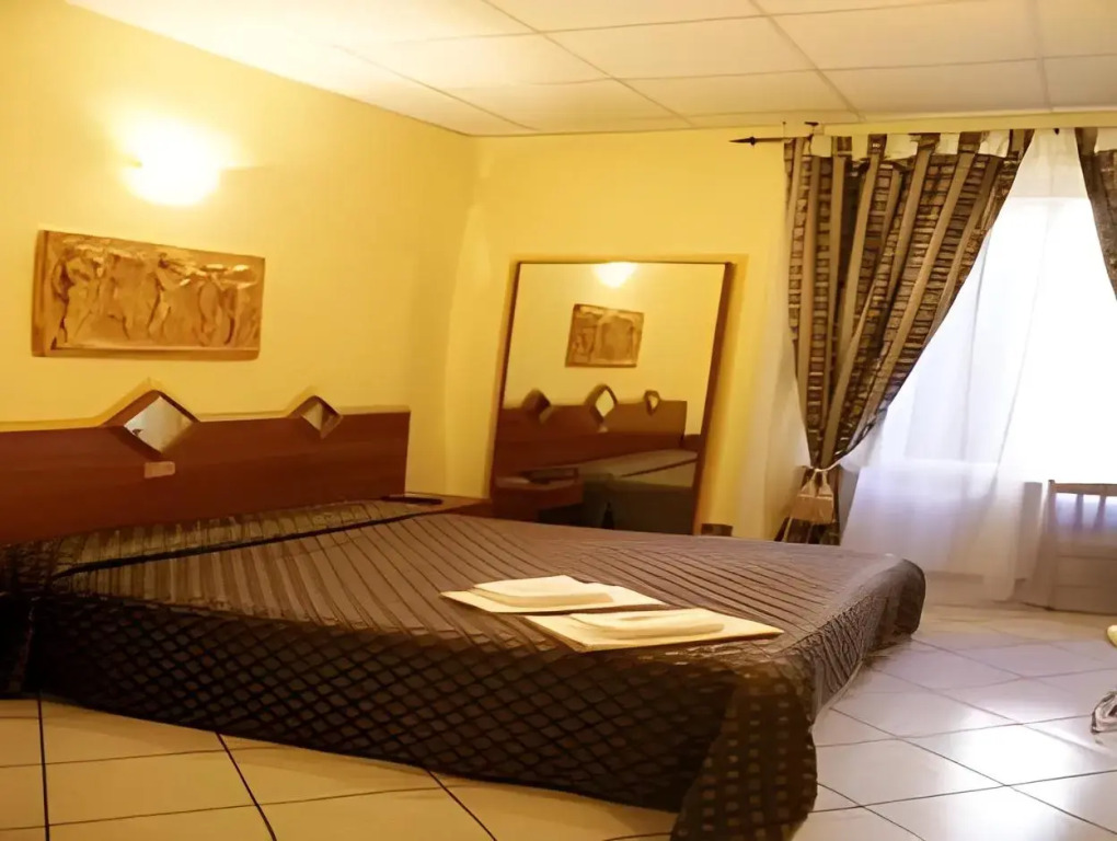 Hotel Farini
