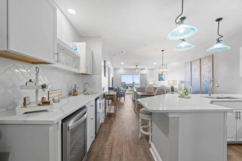 Riviera Dunes 302