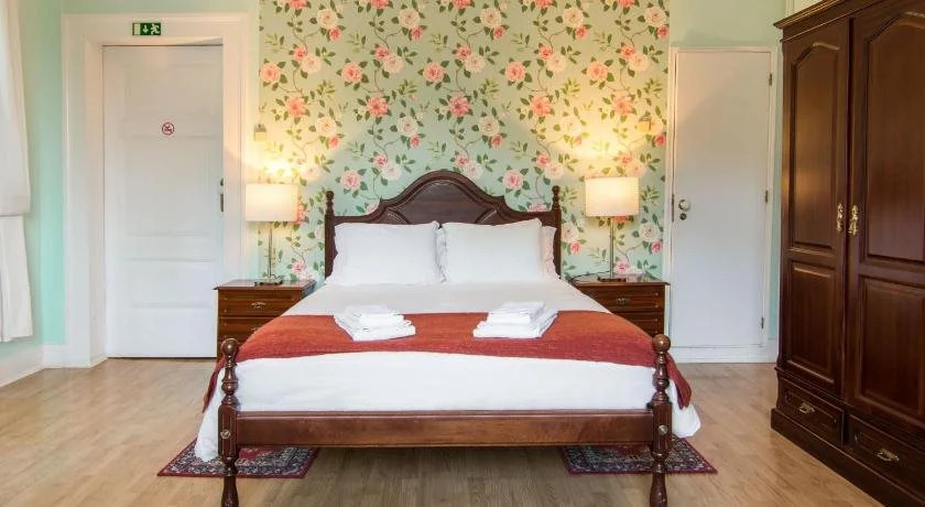 Chalet Relogio Guesthouse
