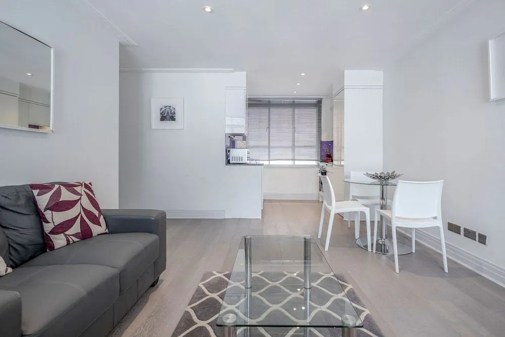 Roomspace Serviced Apartments - River House