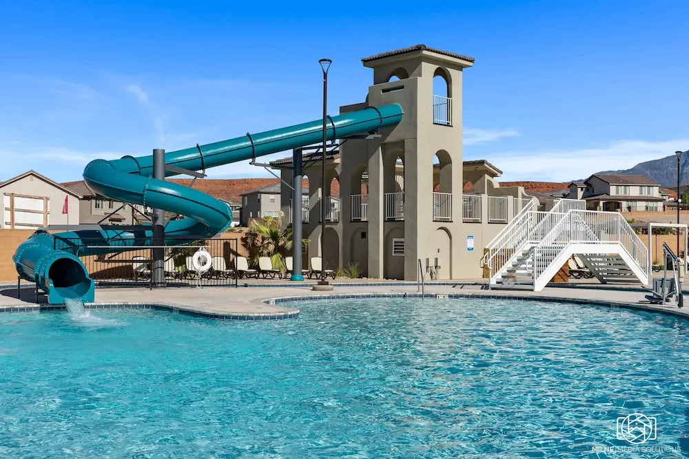 Sunnyside Retreat at Escondido townhouse
