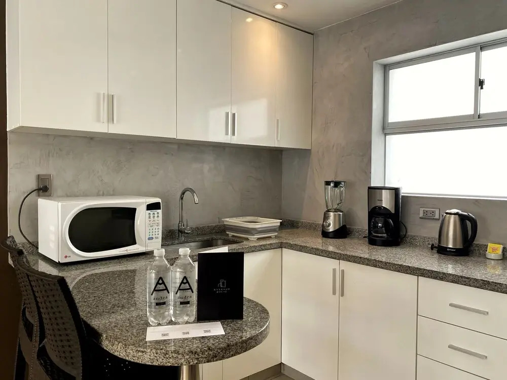 Ayacucho apartments near Huaca Pucllana by Wynwood-House
