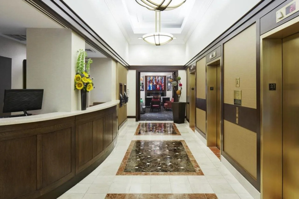 Radisson Hotel New York Wall Street