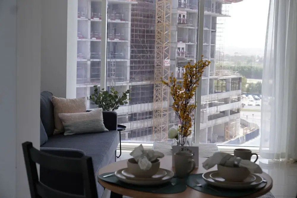 SuperHost- Next to Dubai Canal | Elegant 1 BR | Business Bay