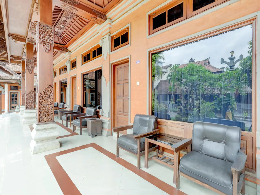 Hotel O Ratu