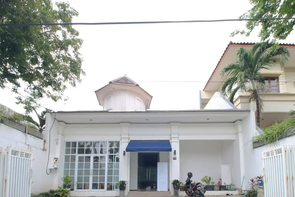 Airy Tegalsari Teuku Umar 21 Surabaya