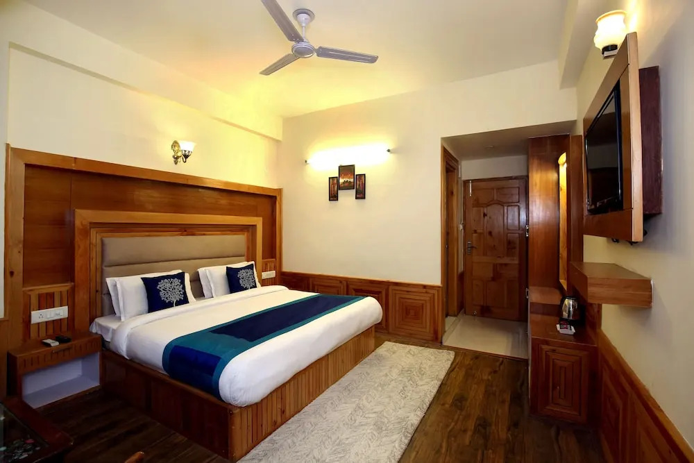 OYO 10116 Hotel Rhythm Retreat
