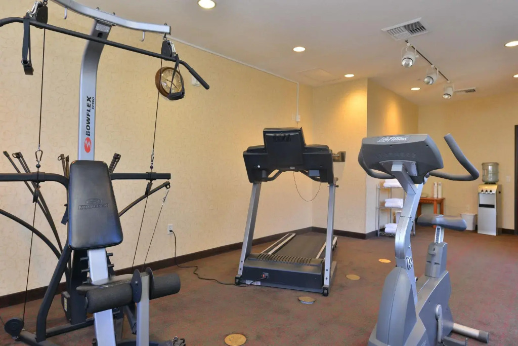 Comfort Inn & Suites Las Vegas - Nellis