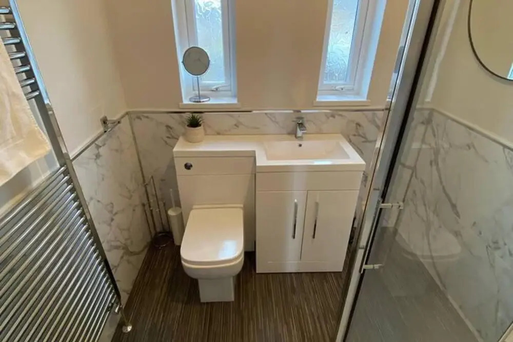 Flat - Sleeps 4 - Pet Friendly - Parking