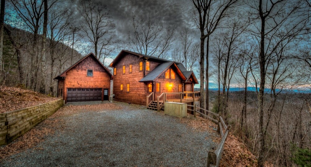 The Hideaway by Escape to Blue Ridge