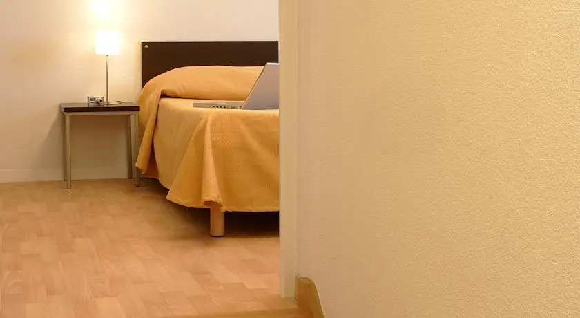 B&B HOTEL Clermont-Ferrand Gerzat