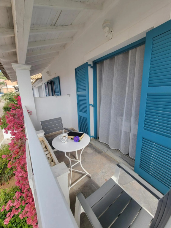 Kalimera Studios and Apartments