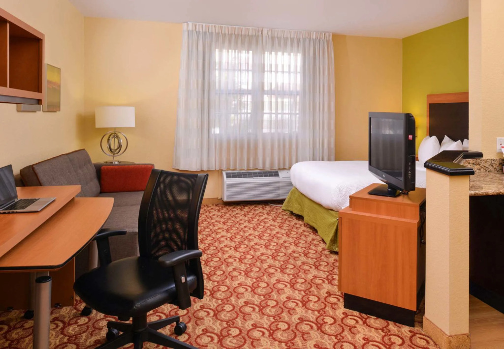 Candlewood Suites Miami Lakes by IHG