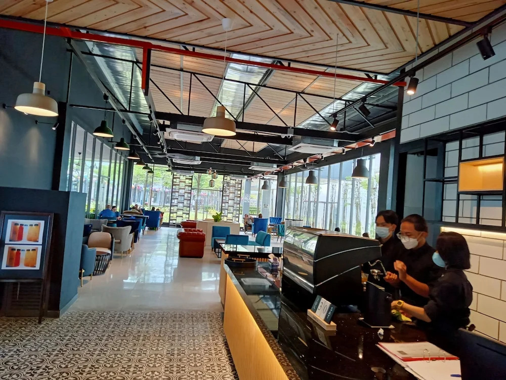 Levenue Hotel