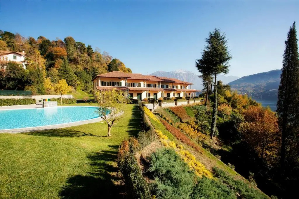 Tremezzo Residence 5-1 of 11 Apartments in An Exclusive Residence by Italian Apartments