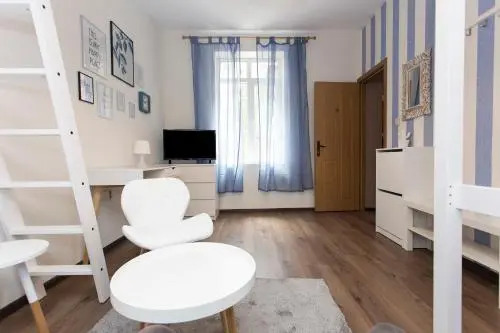 Garibaldi Guest House