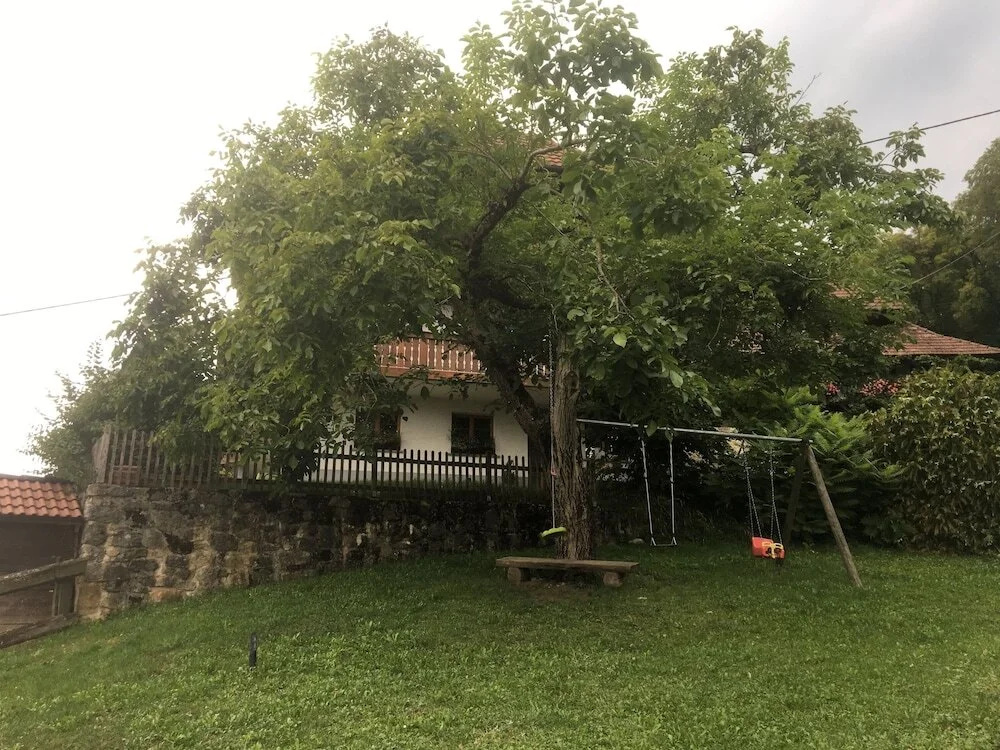 MARTIBURHOF