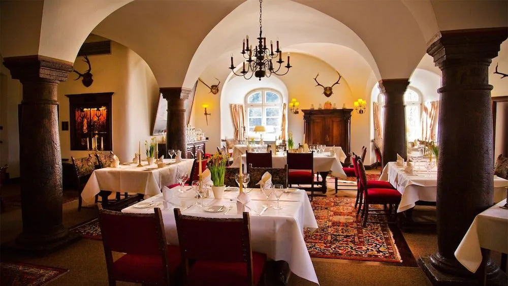Hotel und Restaurant Burg Schnellenberg