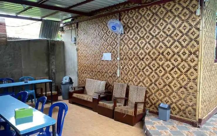 Oyo 3195 Pondok Penginapan Strongkeng Syariah