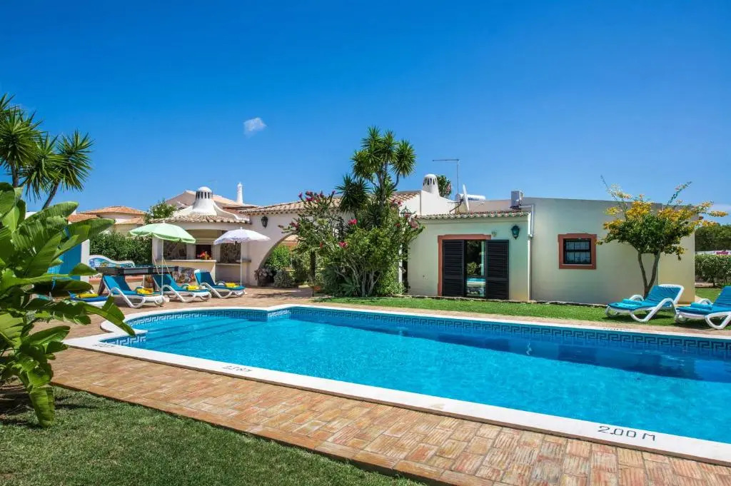 Villa Bárbara by GalanteVasques