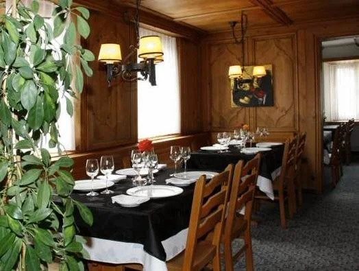 Casa Tödi Restaurant Hotel