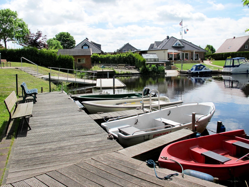 NEU! Ferienhaus Conny mit Badesteg und Ruderboot
