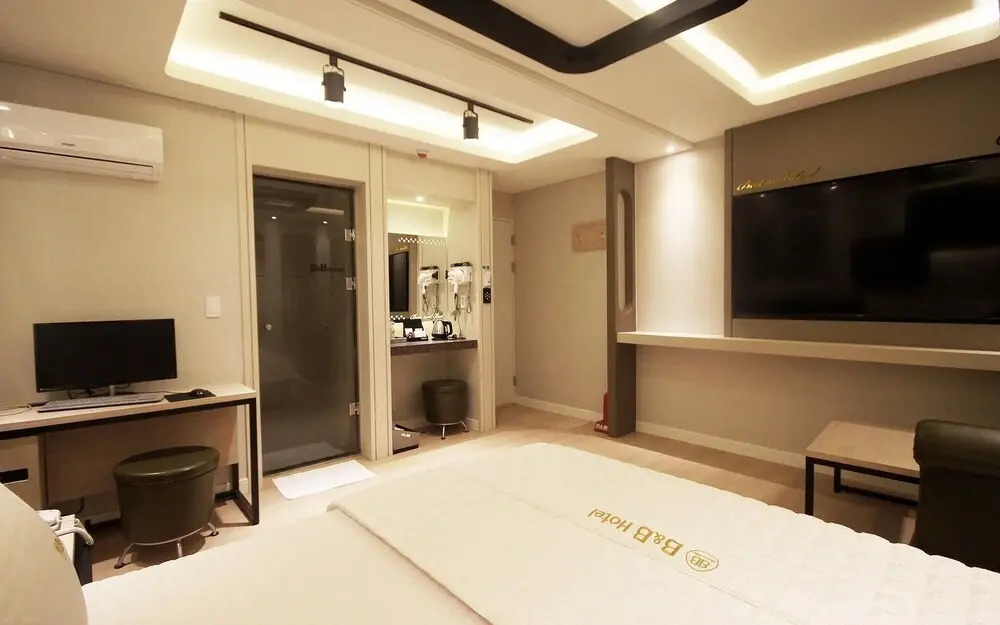 Yecheon B And B
