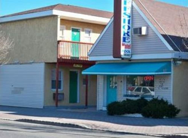 Offshore Motel