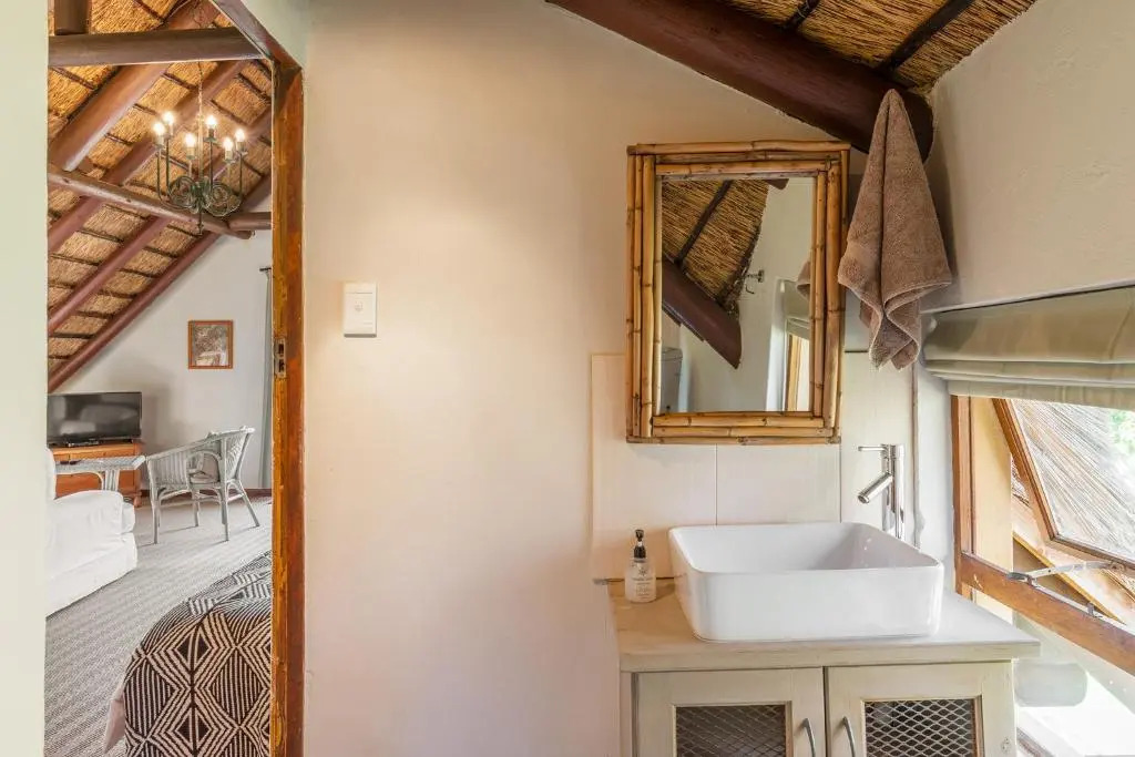 Tides River Lodge