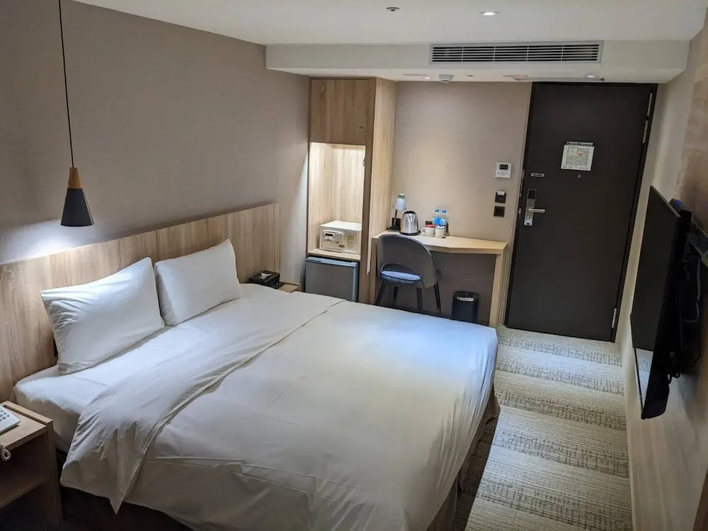 N Hotel