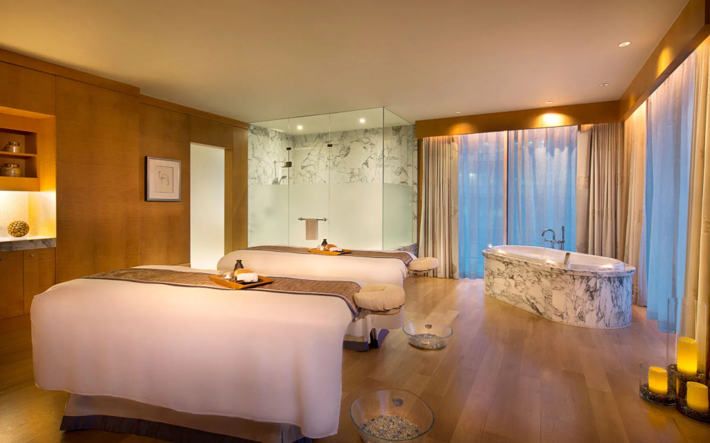 Ritz Carlton DIFC Downtown Dubai