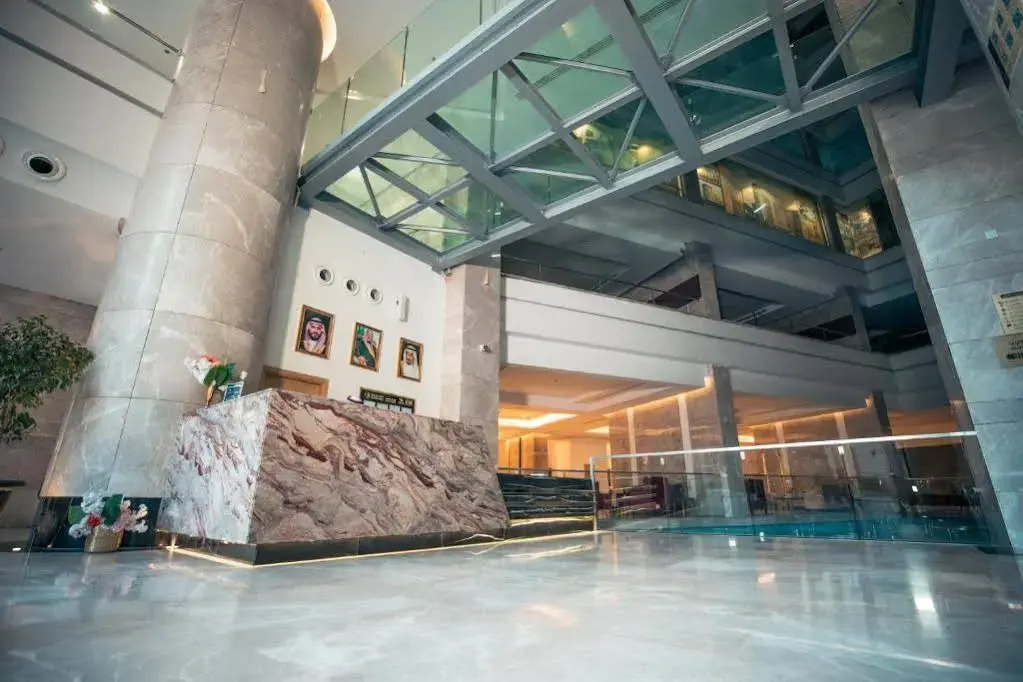 Taj Park Hotel