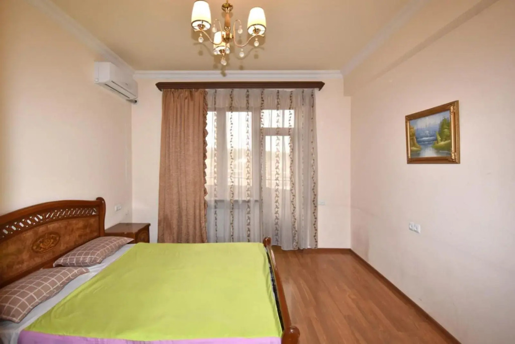 Argishti Street, 2 bedrooms Comfortable apartment GL152