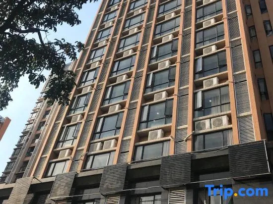 Zhahai Crowne Holiday Hotel
