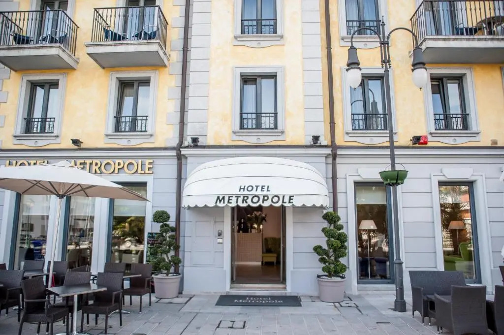 Hotel Metropole