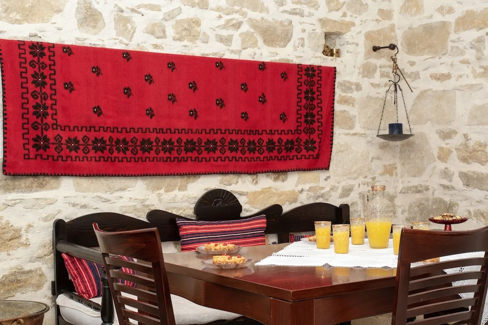 Zeus Traditional House