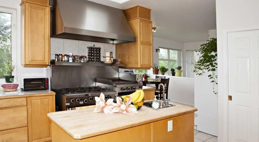 Orca House Bed and Breakfast