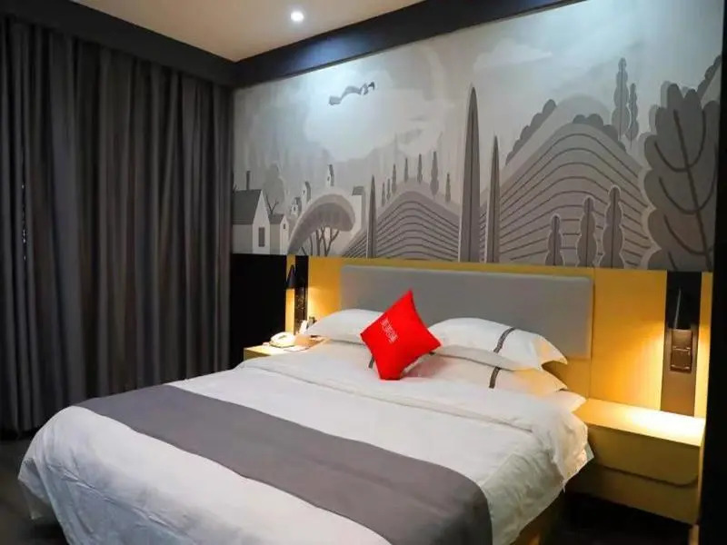 Thank Inn Shanxi Lvliang Fenyang City Yingcai Street