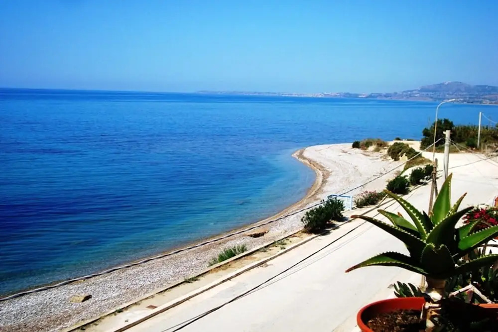Apartment With 4 Bedrooms in Seccagrande, With Wonderful sea View, Fur