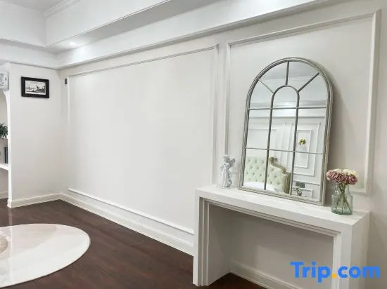 Tingcheng Homestay (Fuyang Yingzhou Wanda Plaza)
