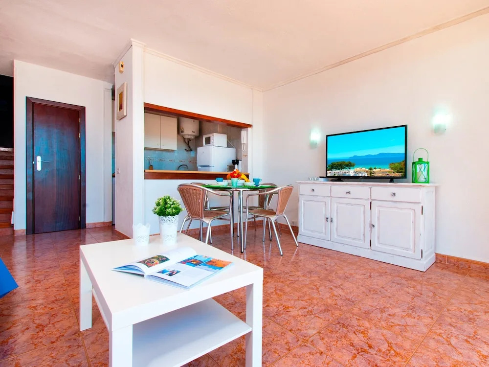 Villa Shermita para 8 con piscina, jardín y vistas espectaculares