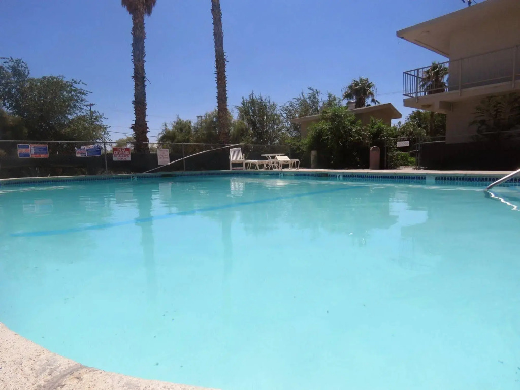 Desert Palace Inn