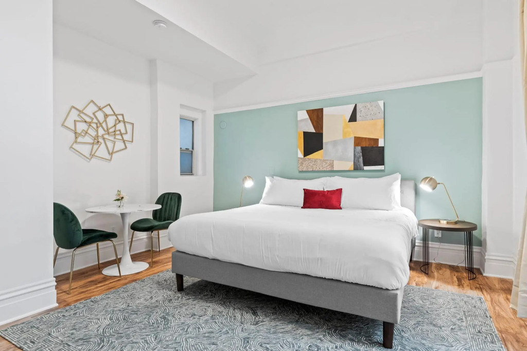La Monarca Residential Hotel - Unit 204