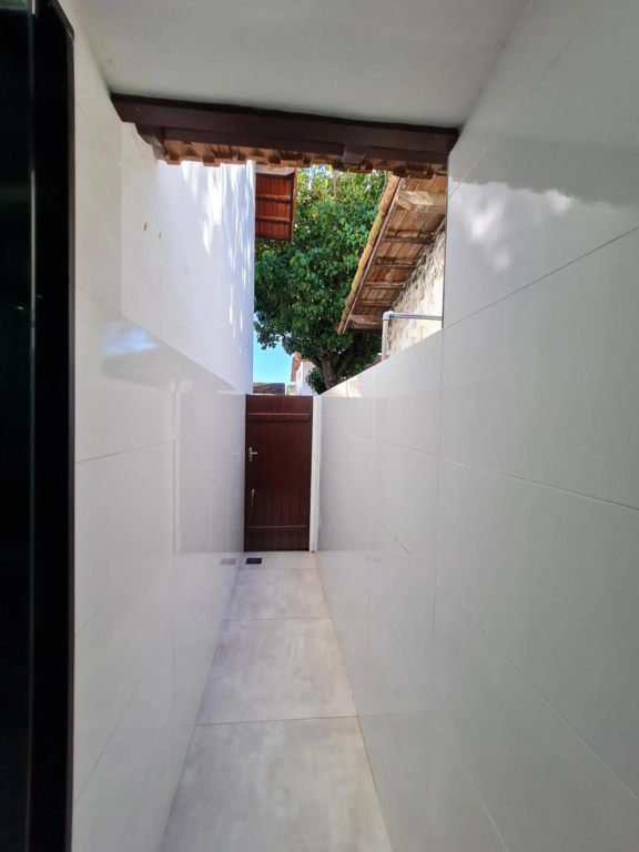 Lindissima Casa de Praia com Churrasqueira, 3 Qts-2Suites- 3 banheiros- Praia do Peró- Cabo Frio, Ótima localização com sala de jogos,Qdra de esportes, Parquinho para Crianças, Uma Qdra da Praia